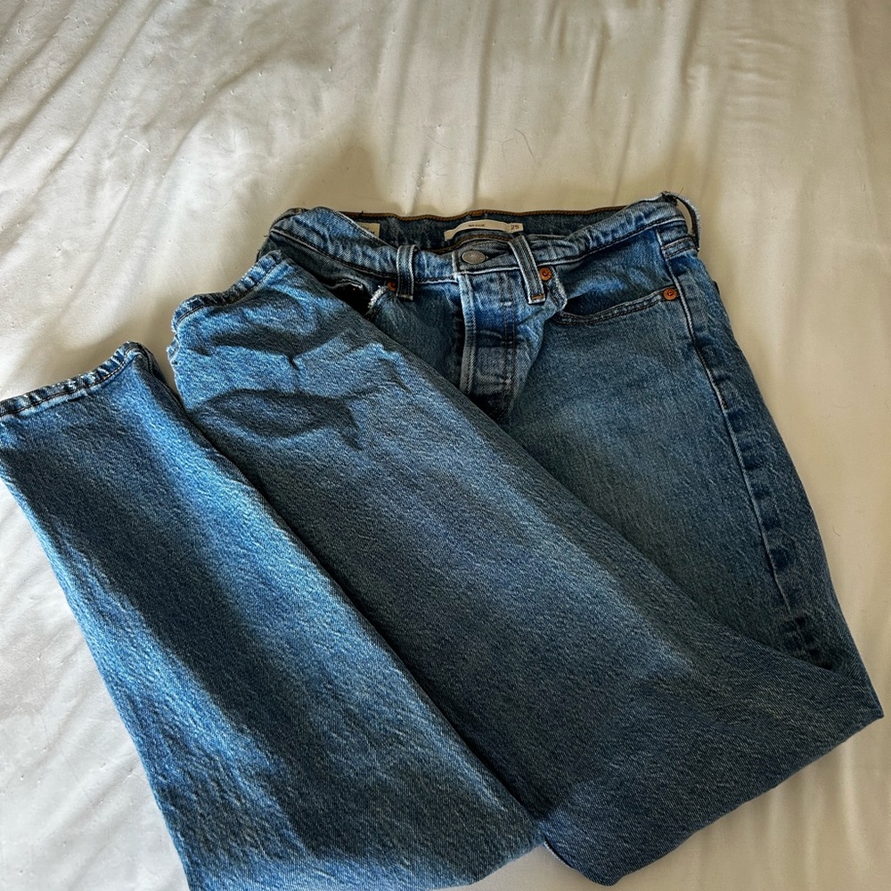 Levi's Womens Straight Blue Jeans